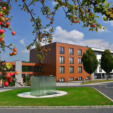 Sante Royale Hotel- & Gesundheitsresort Warmbad מלון