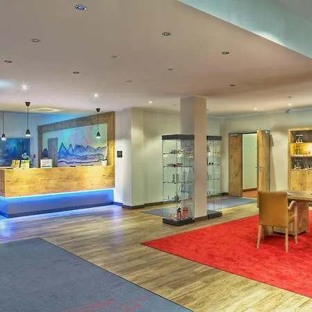 מלון Sante Royale Hotel- & Gesundheitsresort Warmbad 4*