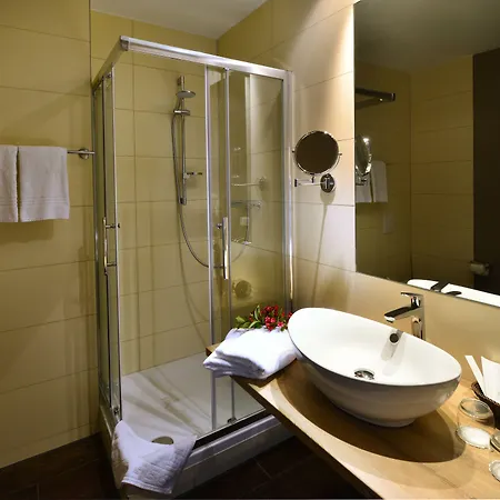 Hotel Santé Royale Hotel-&gesundheitsresort Warmbad 4*