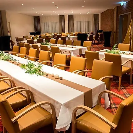 מלון Sante Royale Hotel- & Gesundheitsresort Warmbad 4*