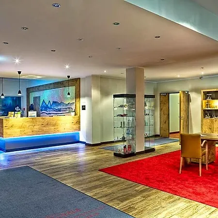 מלון Sante Royale Hotel- & Gesundheitsresort Warmbad וולקנסטיין