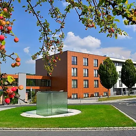מלון Sante Royale Hotel- & Gesundheitsresort Warmbad