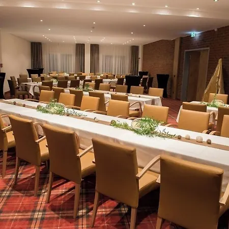 Sante Royale Hotel- & Gesundheitsresort Warmbad מלון