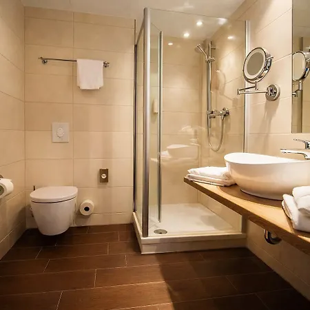 Sante Royale Hotel- & Gesundheitsresort Warmbad מלון וולקנסטיין