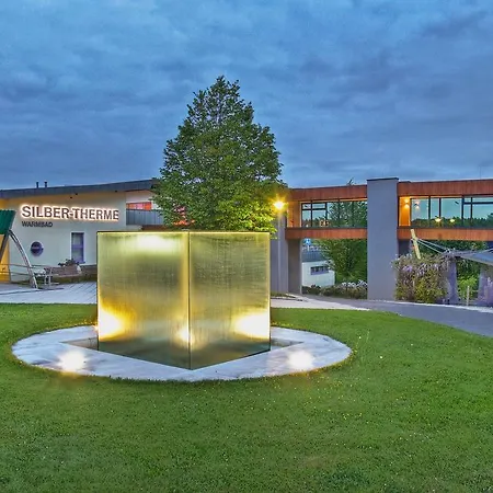 Hotel Sante Royale Hotel- & Gesundheitsresort Warmbad 4*