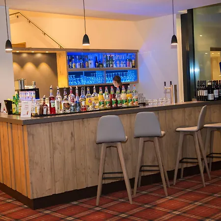 Santé Royale Hotel-&gesundheitsresort Warmbad Hotel 4*
