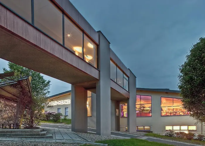 Sante Royale Hotel- & Gesundheitsresort Warmbad فولكنشتاين