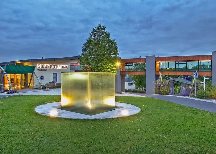 فندق Sante Royale Hotel- & Gesundheitsresort Warmbad 4*