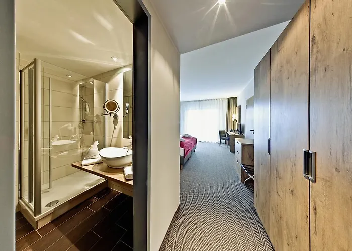 Sante Royale Hotel- & Gesundheitsresort Warmbad 4* فولكنشتاين